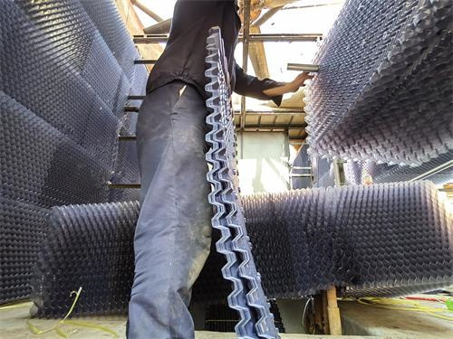 玻璃鋼冷卻塔型號(hào)表示和價(jià)格規(guī)格,玻璃鋼冷卻塔填料供應(yīng)