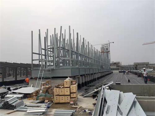 廣東逆流閉式冷卻塔技術(shù)獨(dú)樹一幟