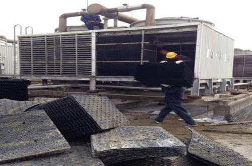 <a href=http://www.zuireng.com/tags/30_0.html target=_blank class=infotextkey>冷卻塔故障</a>維修