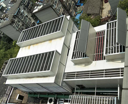 <a href=http://www.zuireng.com/tags/16_0.html target=_blank class=infotextkey>玻璃鋼冷卻塔</a>噪聲如何解決