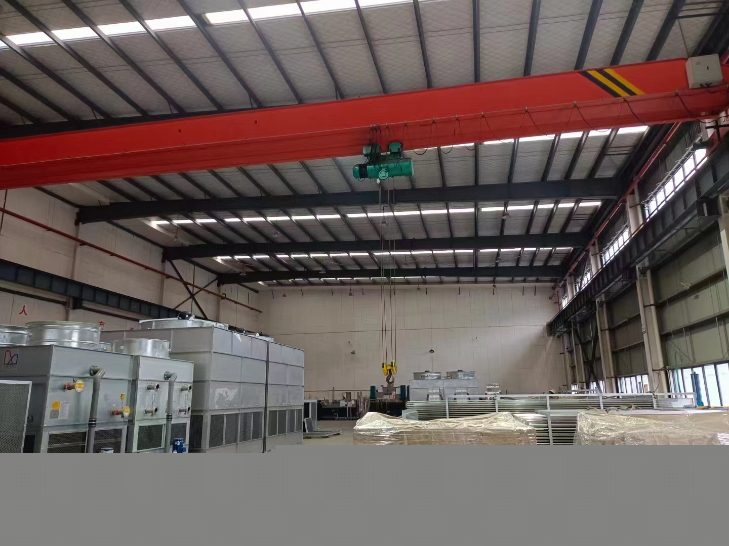 閉式冷卻塔噪聲治理 <a href=http://www.zuireng.com/tags/1_0.html target=_blank class=infotextkey>閉式冷卻塔</a>噪聲治理